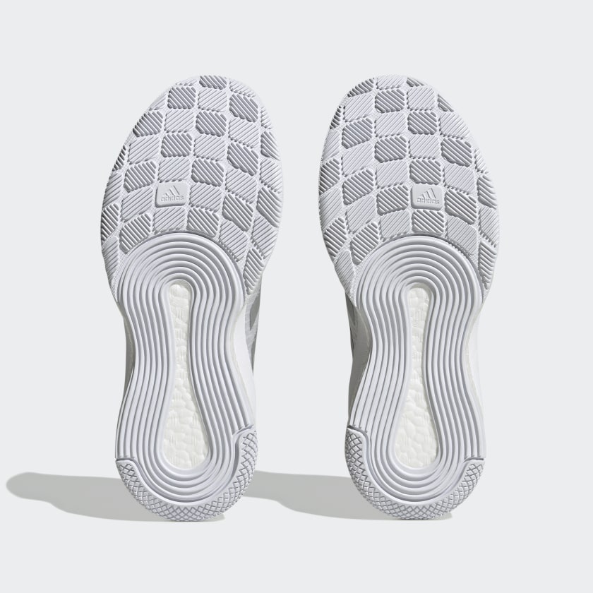 как выглядит adidas women Crazyflight Womens Volleyball Shoes фото