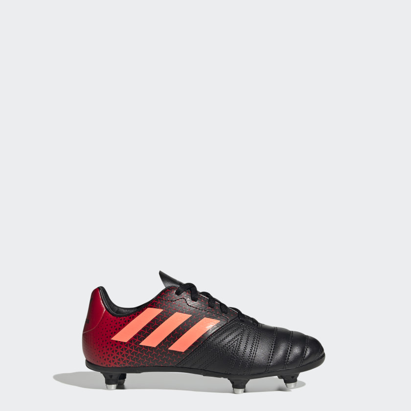 dw football boots