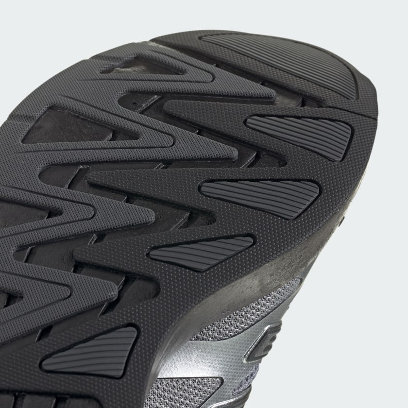 как выглядит adidas men Adizero Aruku Shoes фото