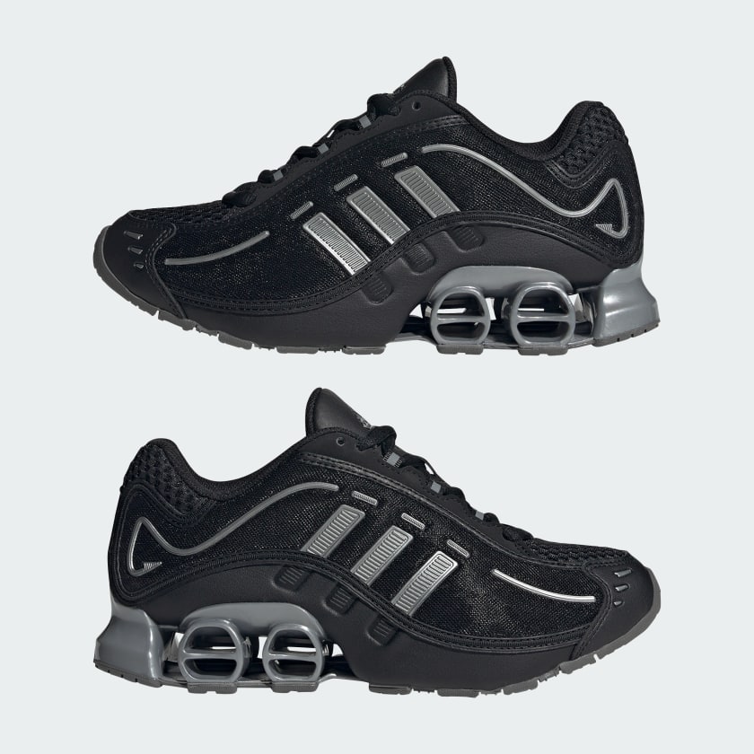 как выглядит adidas women Megaride O1 Shoes фото