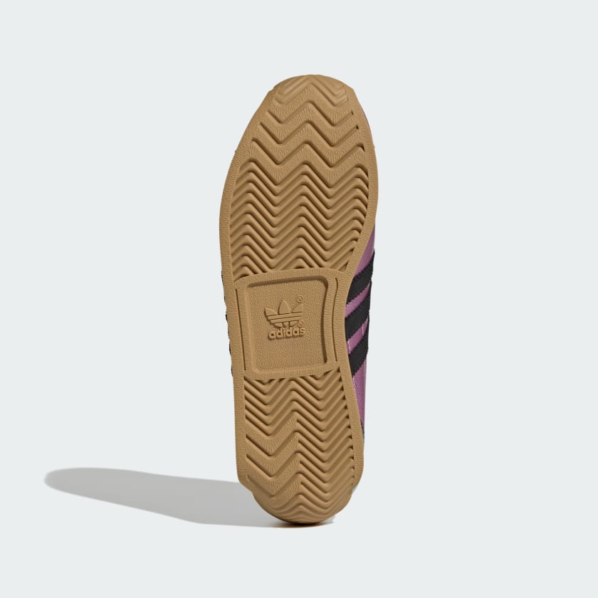 как выглядит adidas women Country OG Shoes фото