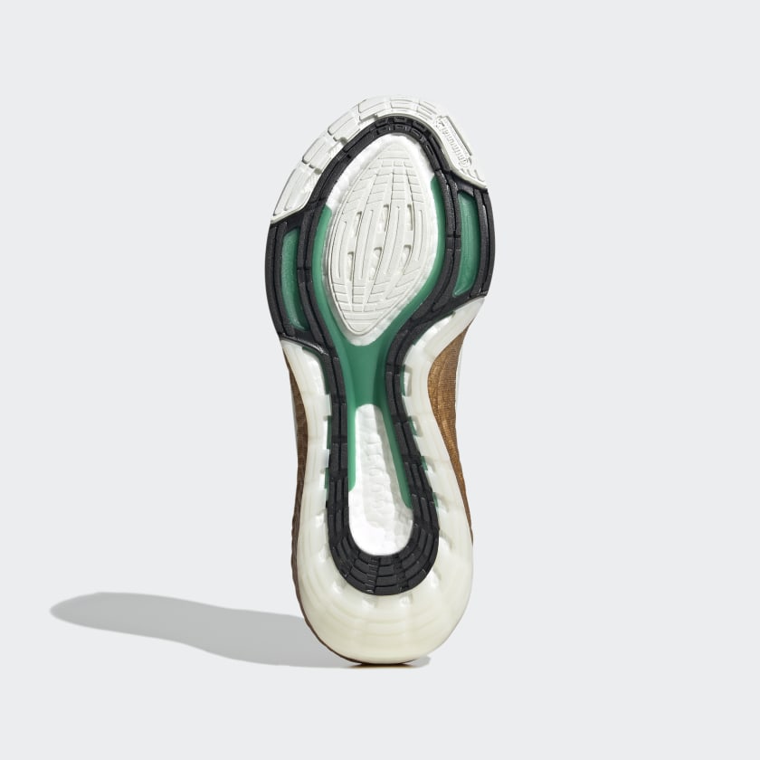 Adidas boost cafe 2025