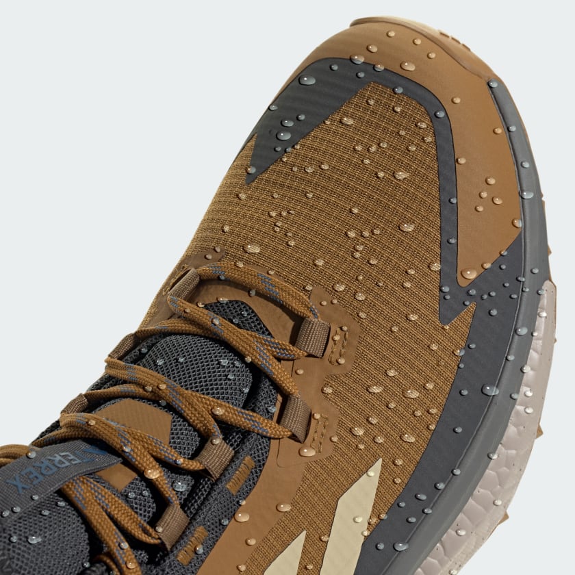 как выглядит adidas men Terrex Free Hiker 2.0 Gore-Tex Hiking Shoes фото