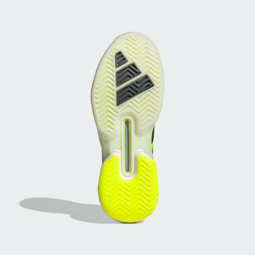 как выглядит adidas women adizero Ubersonic 5 Tennis Shoes фото