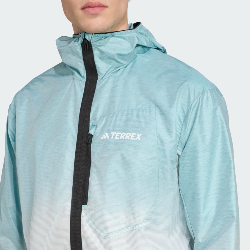 как выглядит adidas men Terrex Xperior Light Windweave Jacket фото