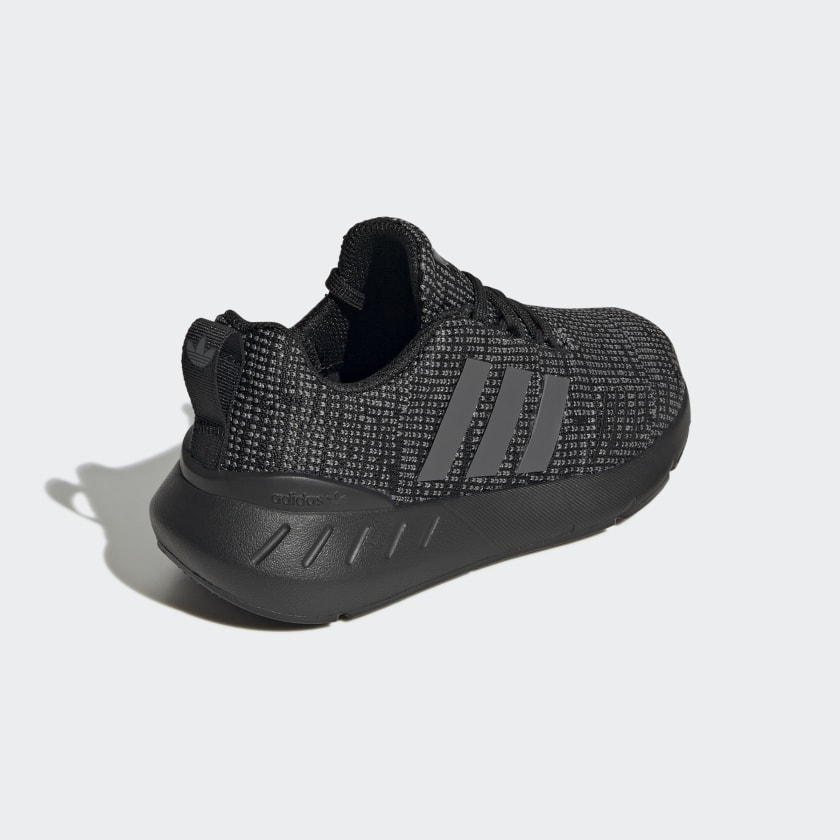 adidas Originals Swift Run 22 Shoes Kids' - Picture 32 of 35