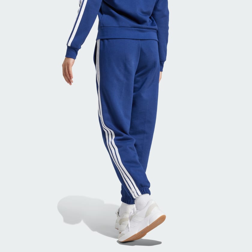 как выглядит adidas women Essentials 3-Stripes Fleece Loose-Fit Pants фото