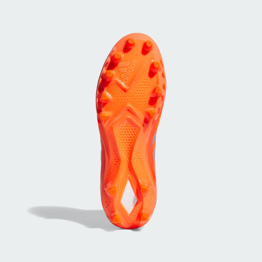 как выглядит adidas men Ultraboost Football Cleats фото