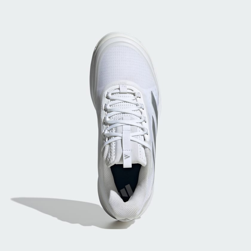 как выглядит adidas women Avacourt 2 Tennis Shoes фото