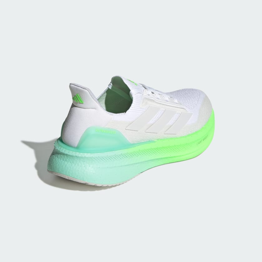 как выглядит adidas women Ultraboost 5X Shoes фото