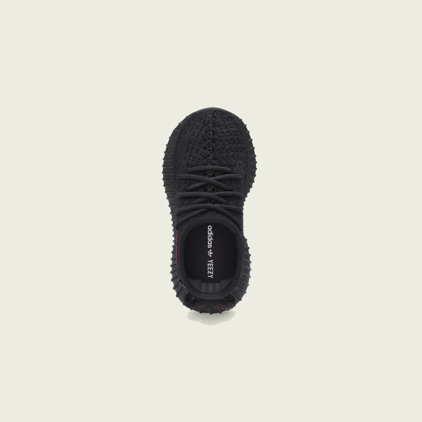 yeezy shoes black