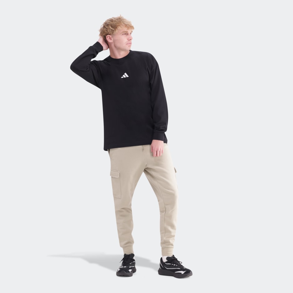 Essentials Plus Loose Fit Small Logo Long Sleeve Long-Sleeve Top