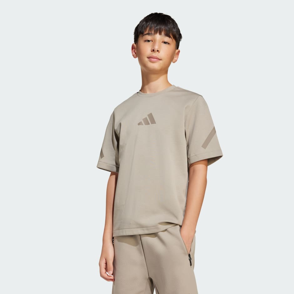 חולצת טי שירט Z.N.E של אדידס לילדים.