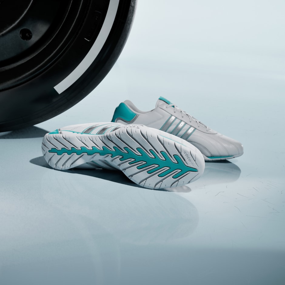 PANTOFI SPORT ADIRACER LO MERCEDES AMG PETRONAS F1 TEAM