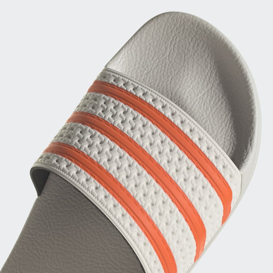 ADILETTE