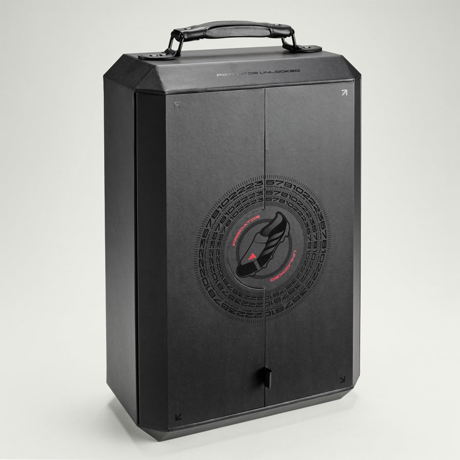 PREDATOR ELITE FT FG UNLOCKED Football Boots