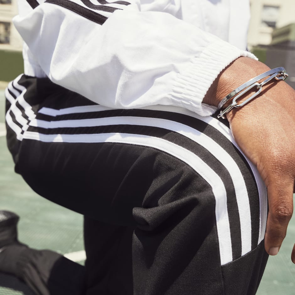 future icons pants
