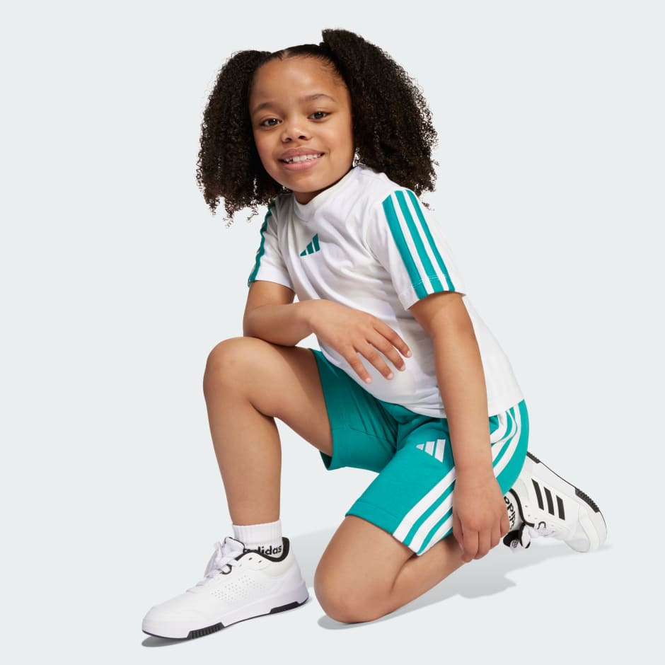 Short Essentials Enfants