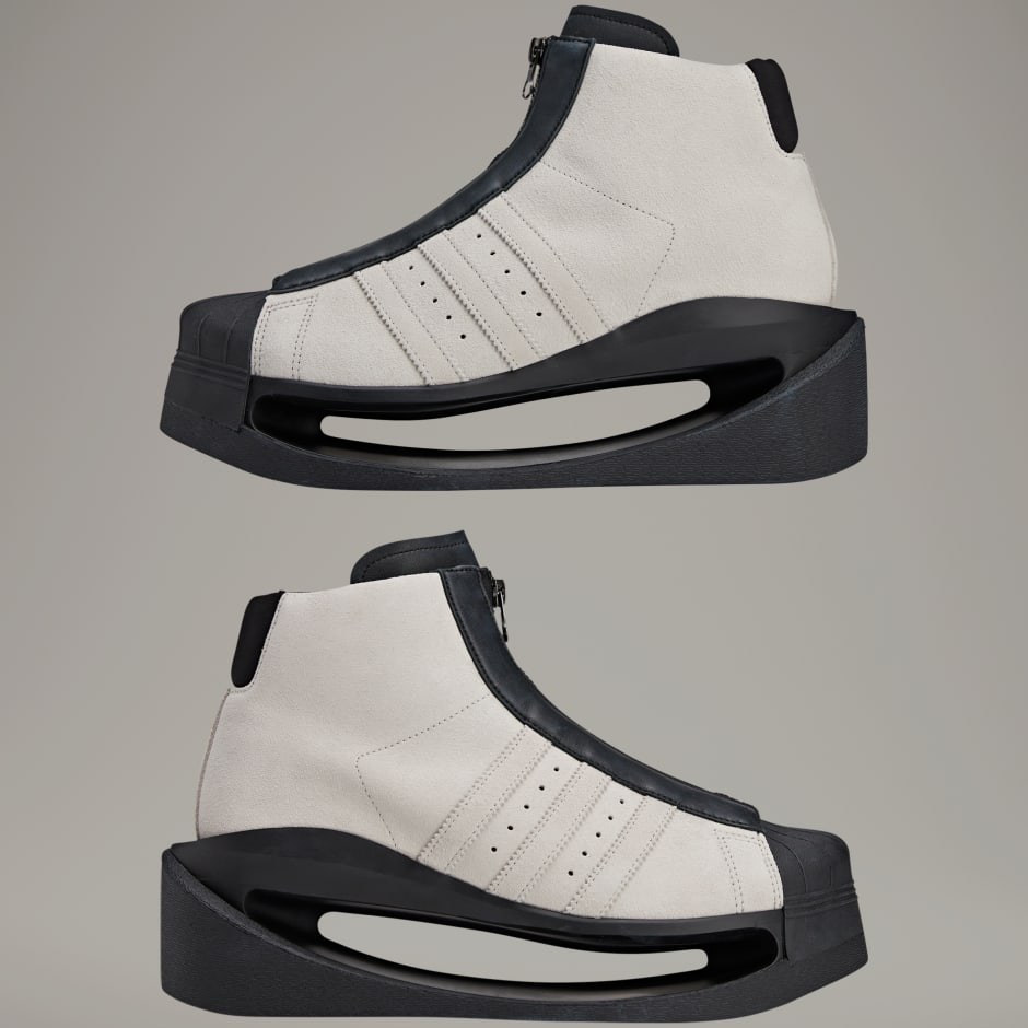 Y-3 Gendo Pro Model
