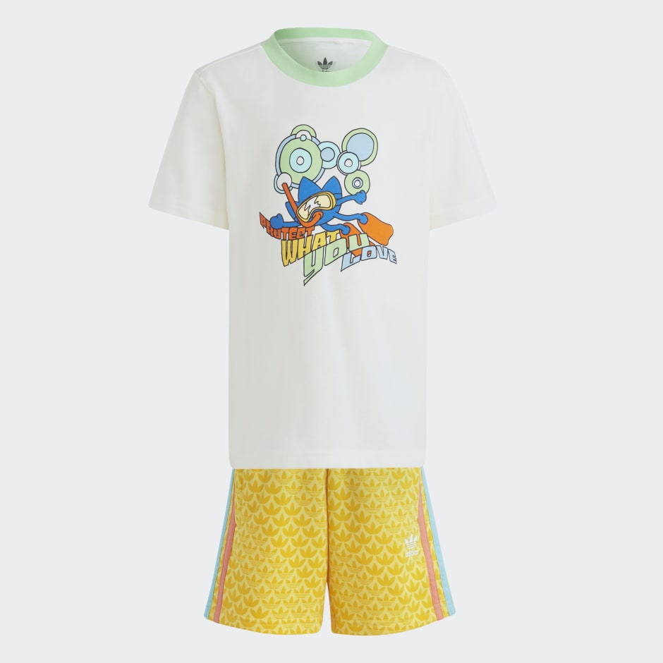 Graphic Print Shorts and Tee Set