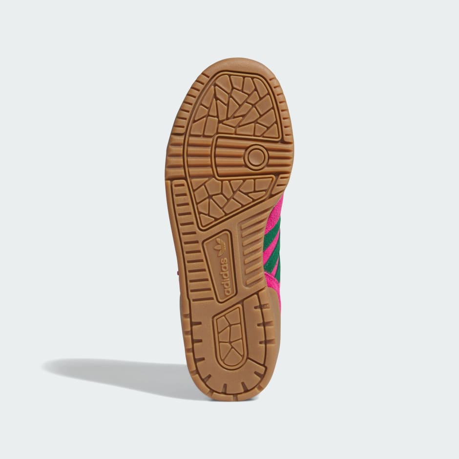 حذاء Rivalry Low