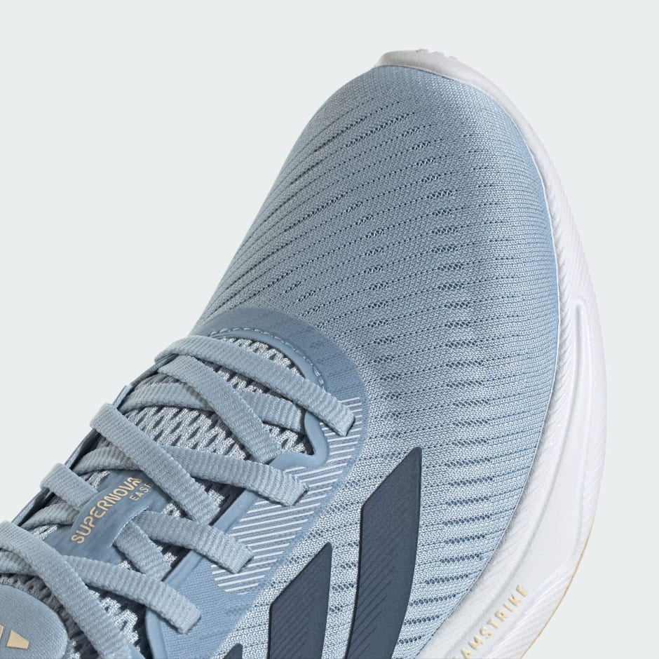Tenis Supernova Ease