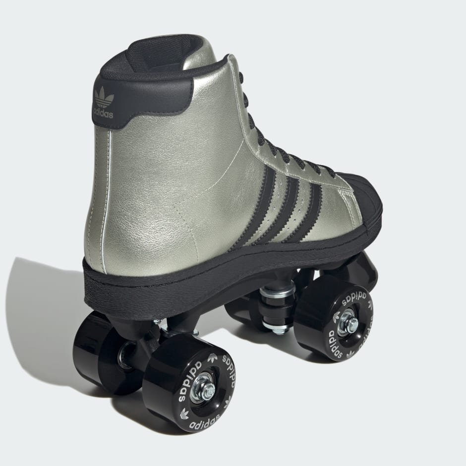 נעלי גלגיליות Superstar 82 Roller Skate