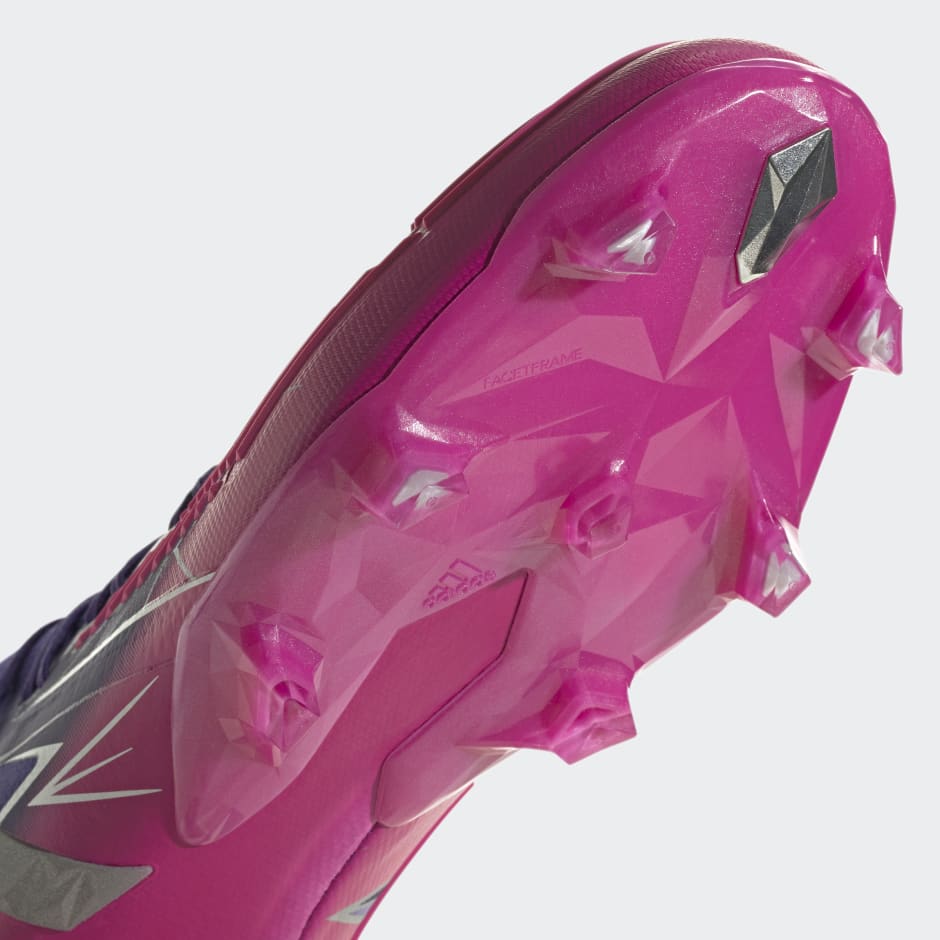 Predator Edge.1 Low Firm Ground Boots