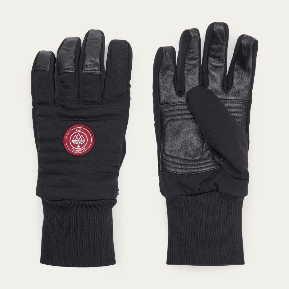 GLOVES & MITTENS