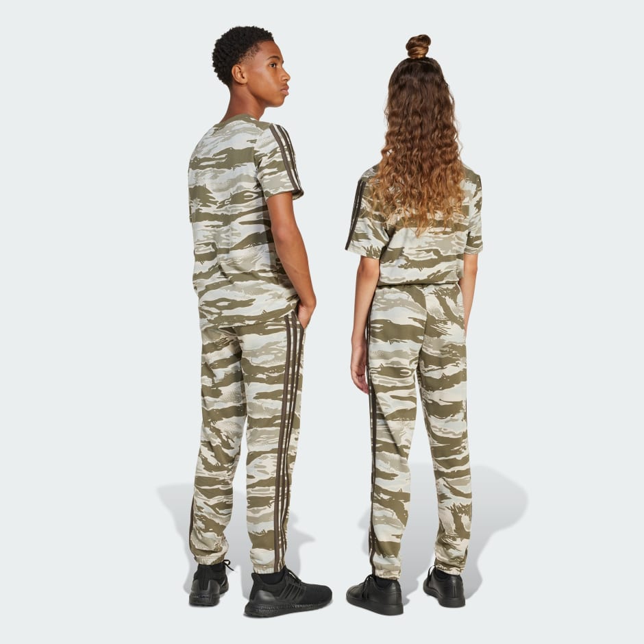 Seasonal Essentials Camo Pants Kids