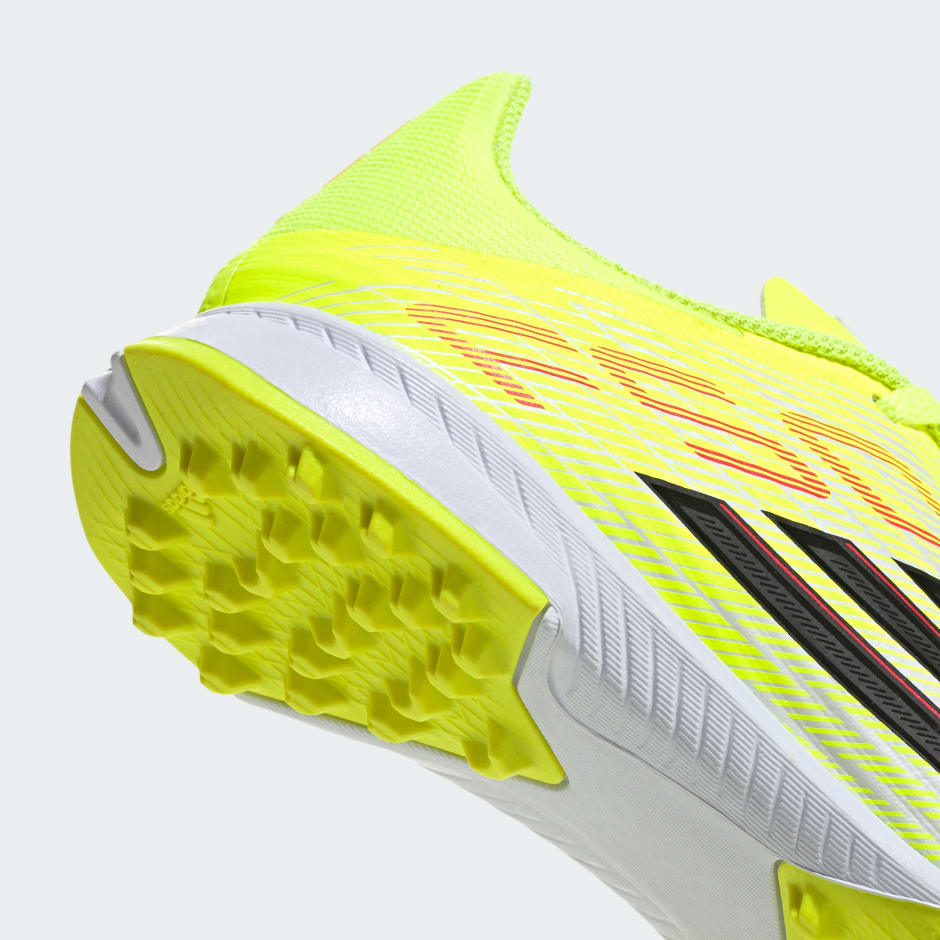 حذاء للأطفال F50 LEAGUE Turf Football