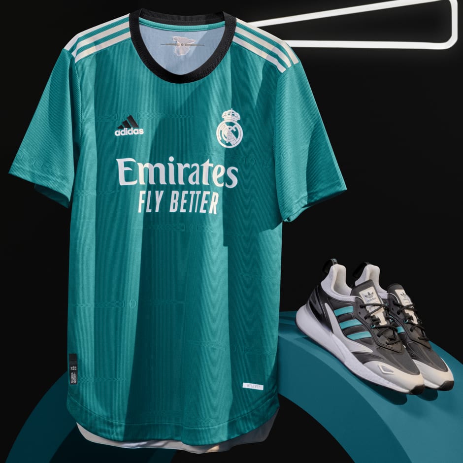 قميص Real Madrid 21/22 Third Authentic