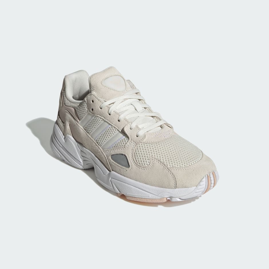 Tenis Falcon