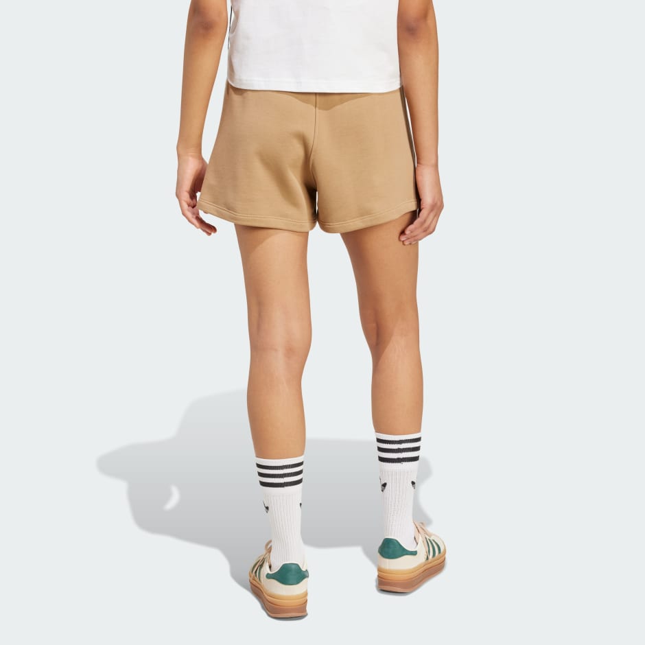 Graphic Crest Loose Shorts