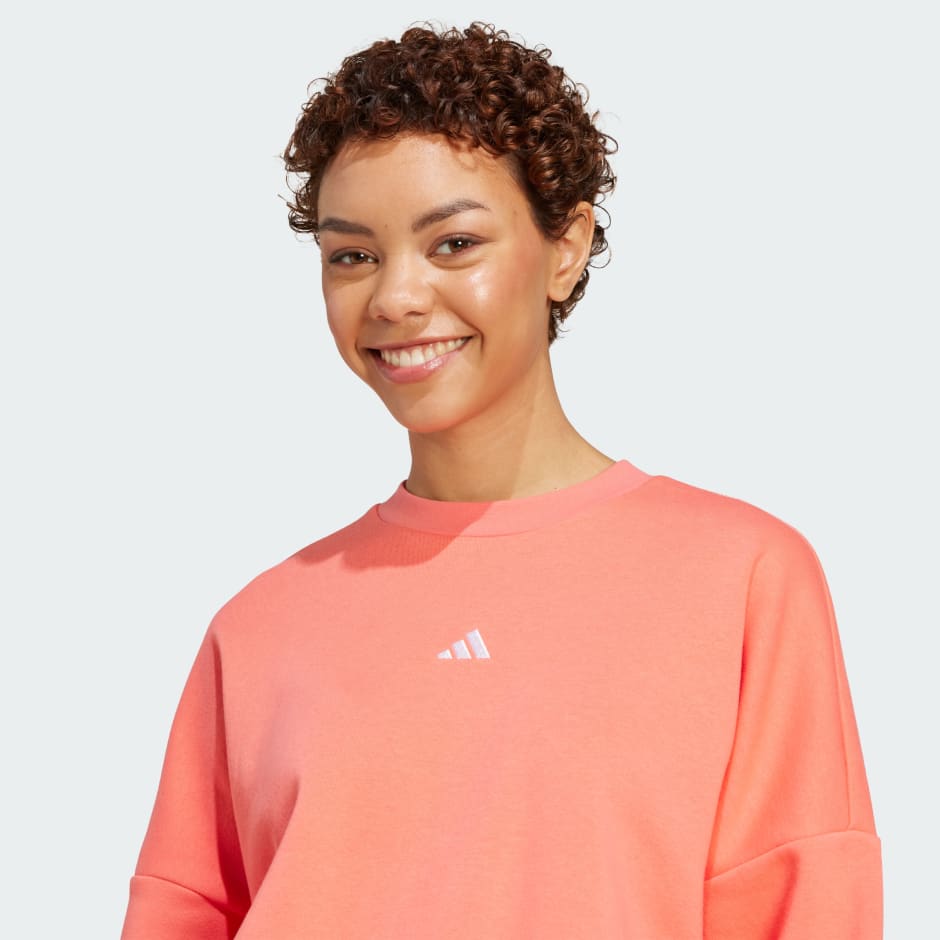 Bluză cu logo mic Essentials Feel Cozy