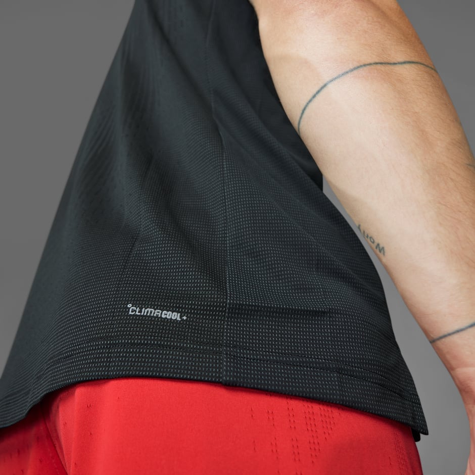 Airchill Tee