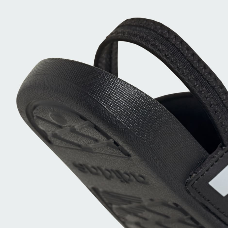 ADILETTE ESTRAP I