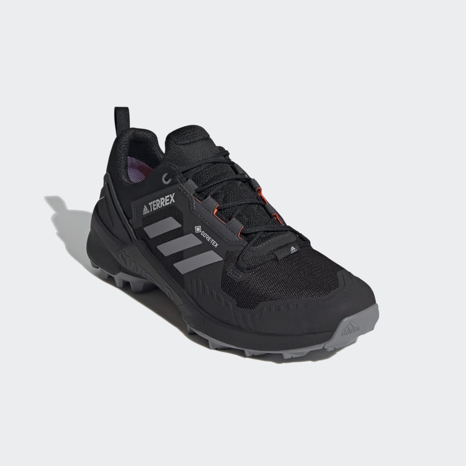 Terrex Swift R3 GORE-TEX Hiking Shoes image number null