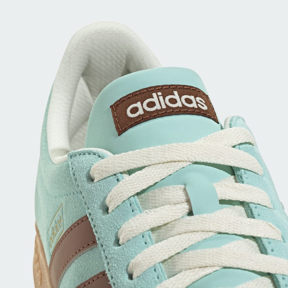 VL Court 經典運動鞋