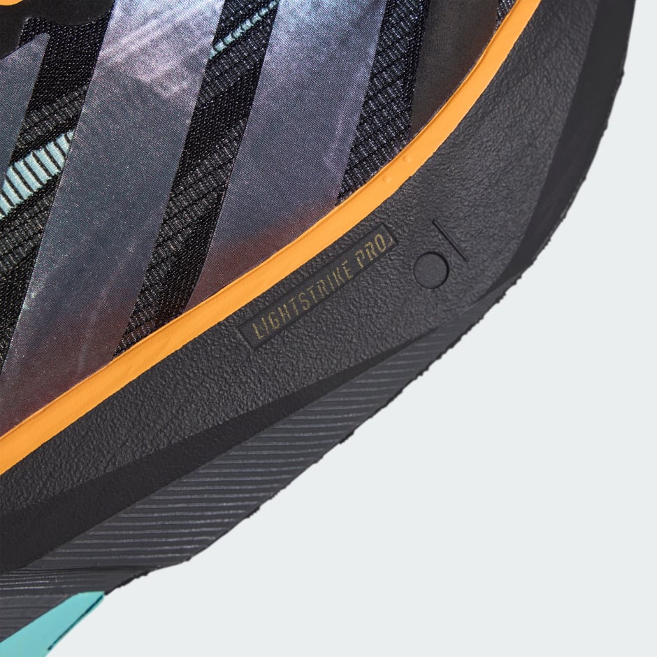 Adizero Boston 13 跑鞋