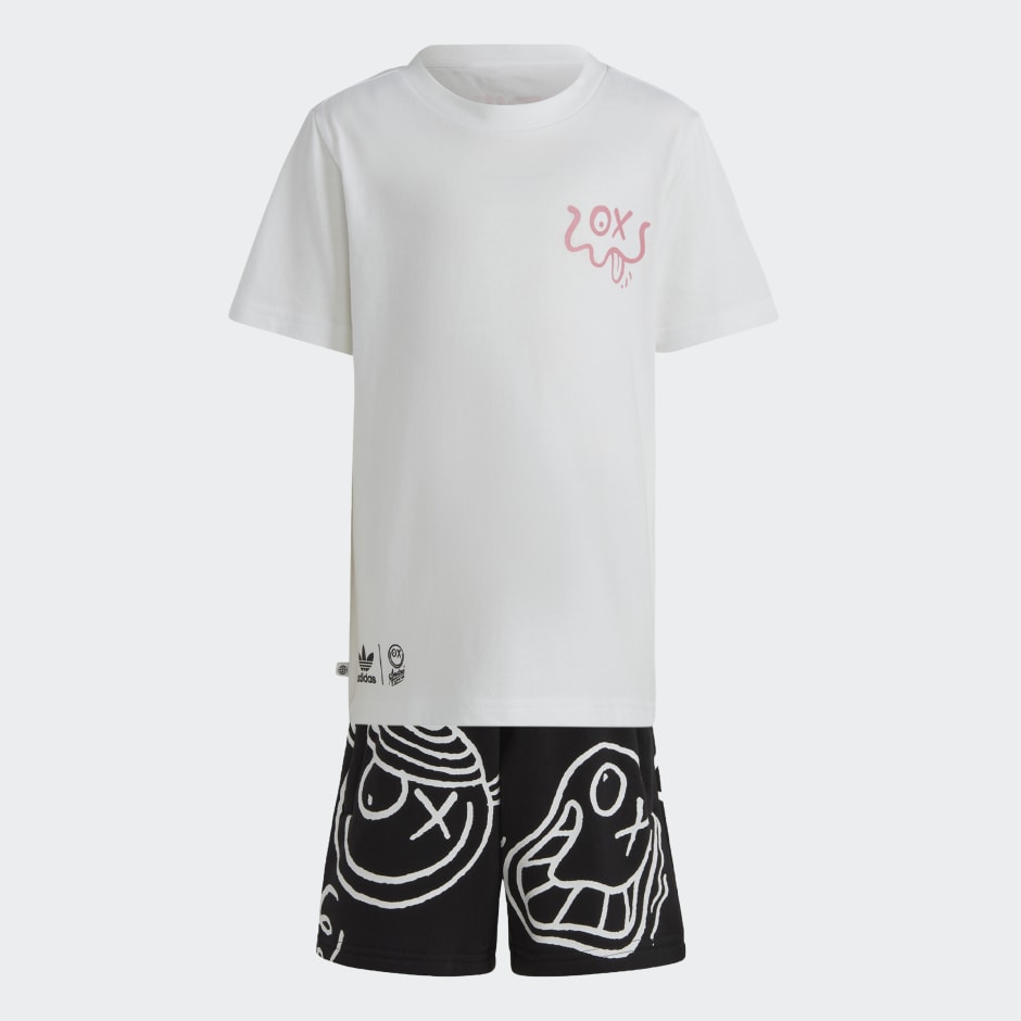 adidas Originals x André Saraiva Shorts and Tee Set image number null