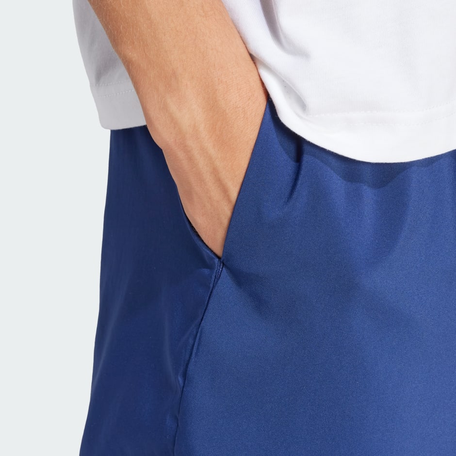 Essentials Small Logo Cargo Chelsea Shorts