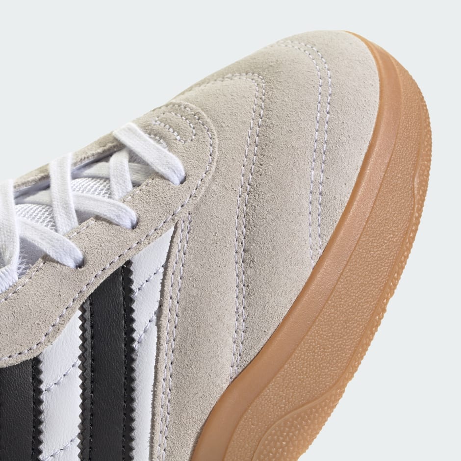 Shoes - Predator Mundial Shoes - White | adidas Qatar
