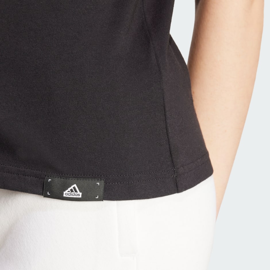 T-shirt graphique Modern Essentials