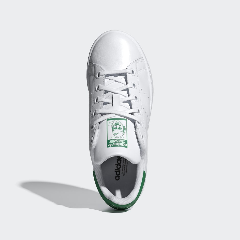 STAN SMITH J