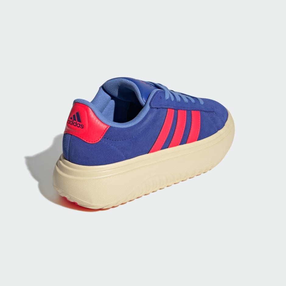 Grand Court Platform Shoes