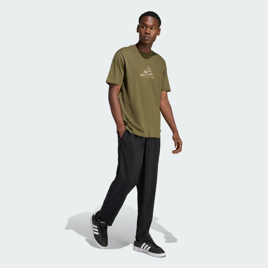 CAMO EXPLORER GRAPHIC T-SHIRT