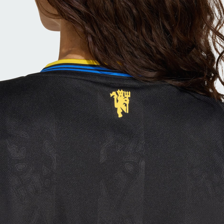 Treći dres Manchester Uniteda 25/26