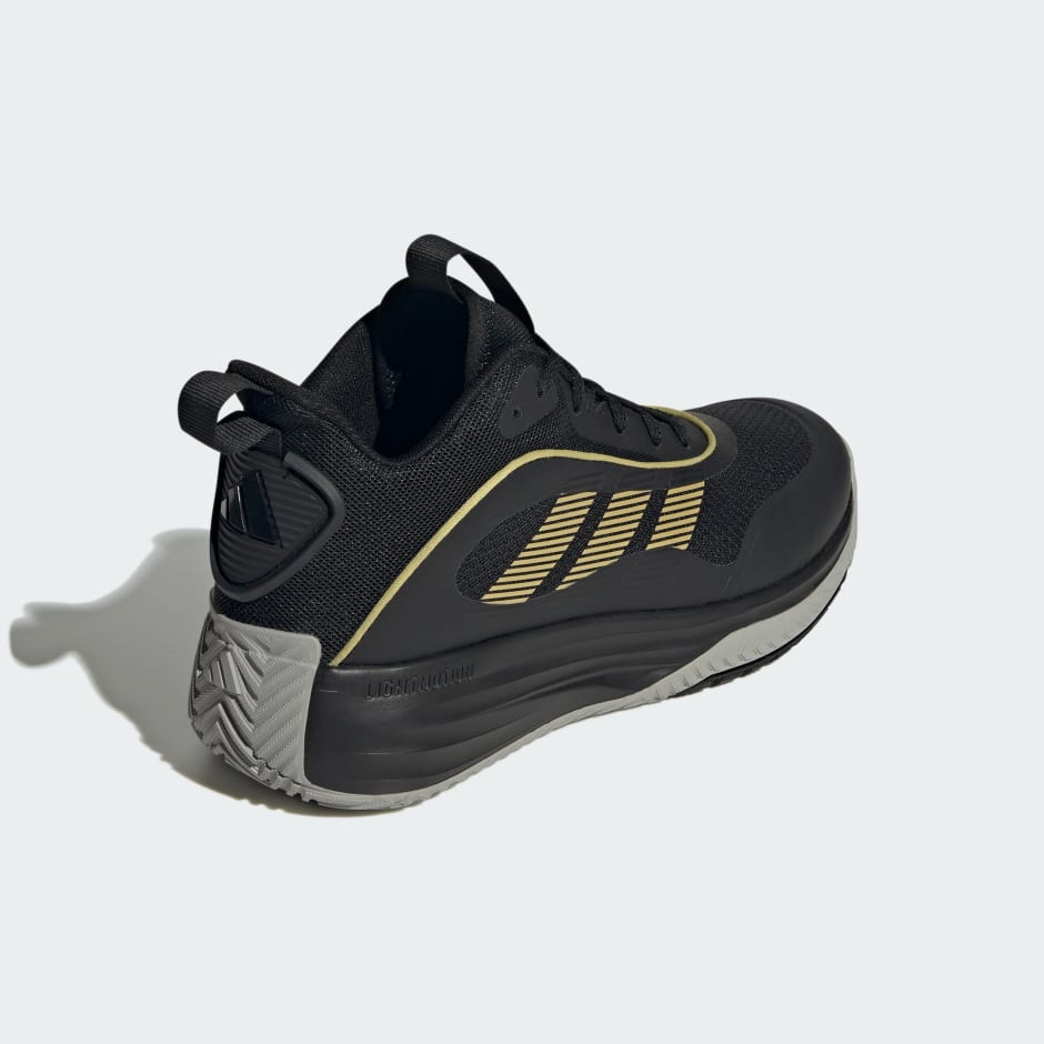 Own the Game 3 Shoes