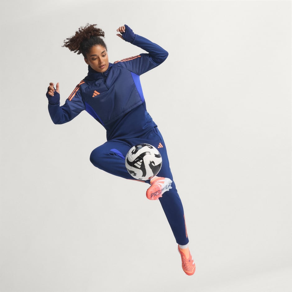 Predator Elite Laceless Firm Ground Boots